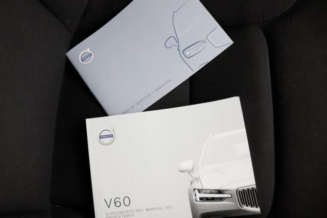 Volvo V60 2.0 B4 Momentum Pro 197cv Auto 5P S/S