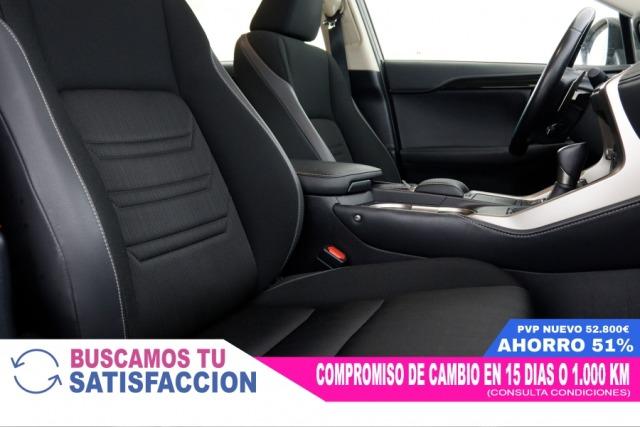 Lexus Nx 300h 2.5 Business Navigation 2WD 197cv Auto 5P