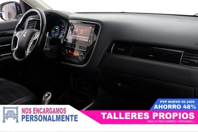 Mitsubishi Outlander 2.4 PHEV Kaiteki 4WD 230cv Auto 5P