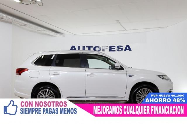Mitsubishi Outlander 2.4 PHEV Kaiteki 4WD 230cv Auto 5P
