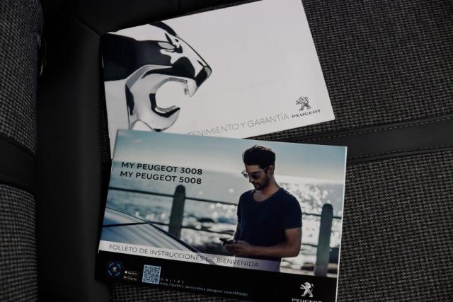 Peugeot 3008 3008 E-Hybrid Allure Pack 225cv Auto 5P