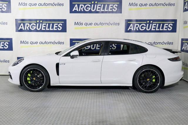 Porsche 4 E Hybrid 462cv