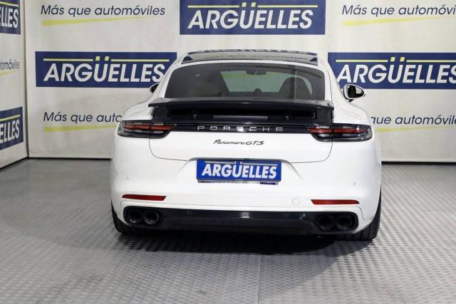 Porsche 4 E Hybrid 462cv