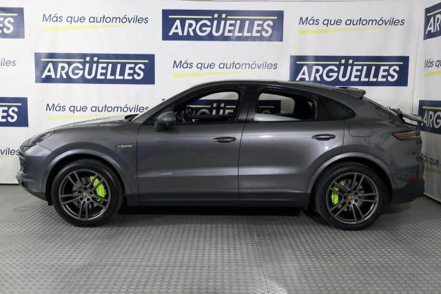 Porsche Coupe  E Hybrid 462cv