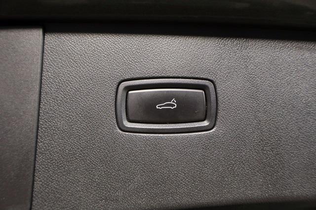Porsche Coupe  E Hybrid 462cv
