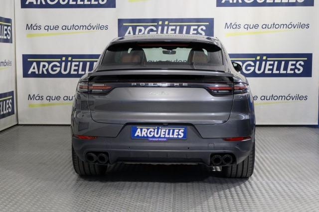 Porsche Coupe  E Hybrid 462cv