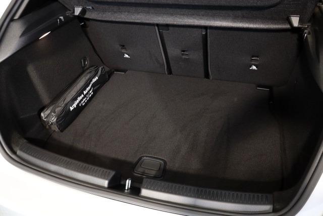 Mercedes Benz A 200 Mild Hybrid 163cv