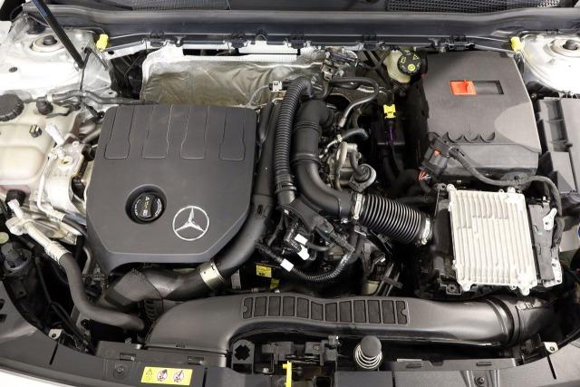 Mercedes Benz A 200 Mild Hybrid 163cv