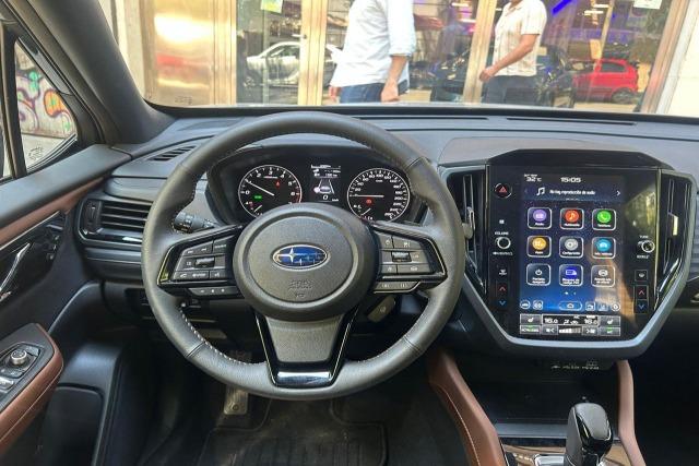 Subaru 2.0i Hybrid Touring 152cv