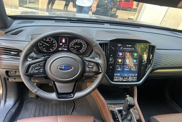 Subaru 2.0i Hybrid Touring 152cv