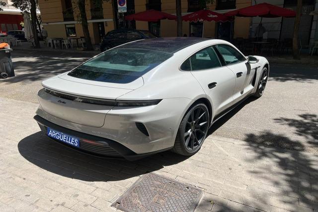 Porsche Turbo 884cv