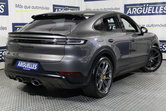 Porsche Coupe Turbo GT E Hybrid 739cv