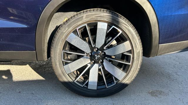 Mitsubishi Outlander PHEV Kaiteki 4WD