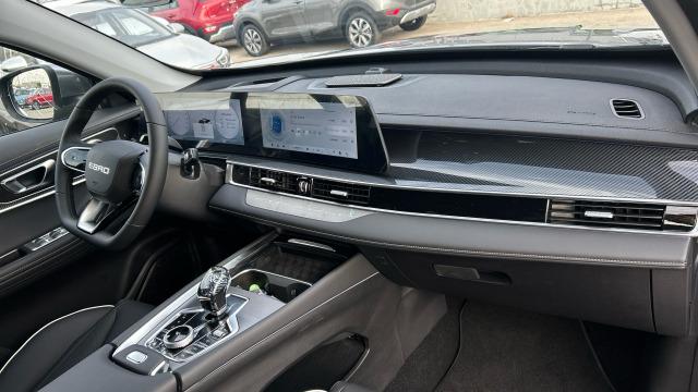 EBRO S700 1.5 TGDI PHEV Luxury E-CVT