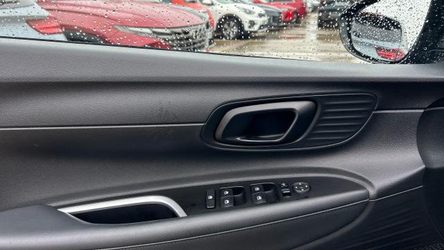 Hyundai Bayon 1.0 TGDI 74kW (100CV) 48V Maxx