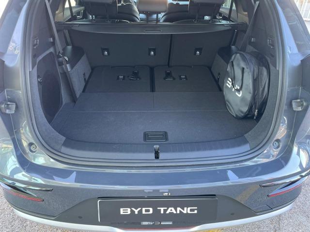 BYD Tang Flagship