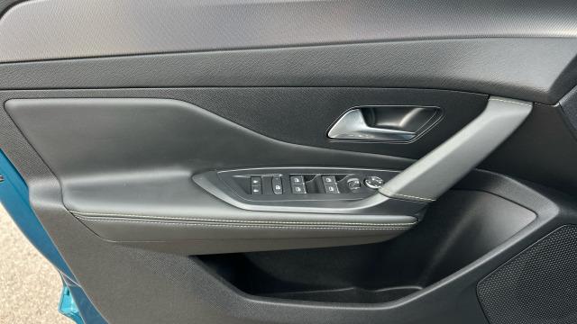 Peugeot 408 408 GT PHEV 180 e-EAT8