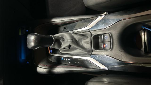 Toyota Corolla 2.0 180H ADVANCE E-CVT