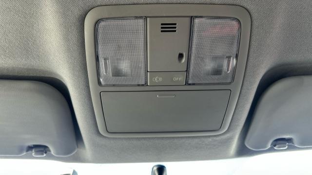 Toyota Auris 1.8 140H Hybrid Business