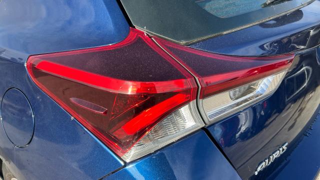 Toyota Auris 1.8 140H Hybrid Business