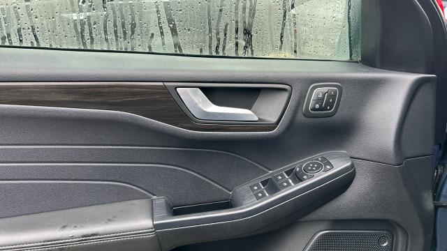 Ford Kuga Vignale 2.5 Duratec FHEV 140kW Auto