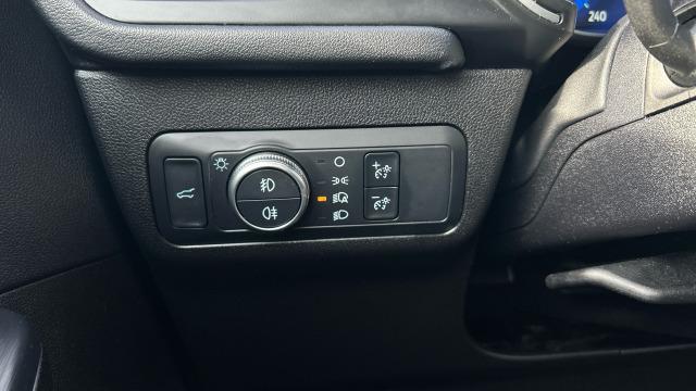 Ford Kuga Vignale 2.5 Duratec FHEV 140kW Auto