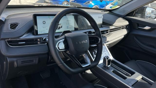 EBRO S400 1.5 DHE HEV Excellence CVT