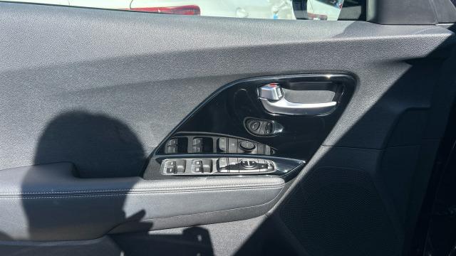 Kia Niro 1.6 GDi HEV 104kW (141CV) Emotion