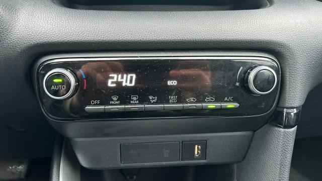 Toyota Yaris 1.5 120H Active Tech