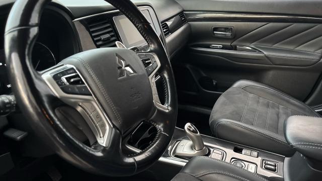 Mitsubishi Outlander 2.0 PHEV Kaiteki Auto 4WD