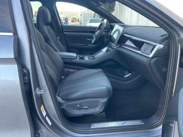 BYD Seal U 87 kWh Design