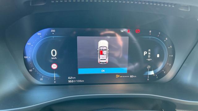 Volvo Xc40 2.0 B3 G Momentum Core Auto