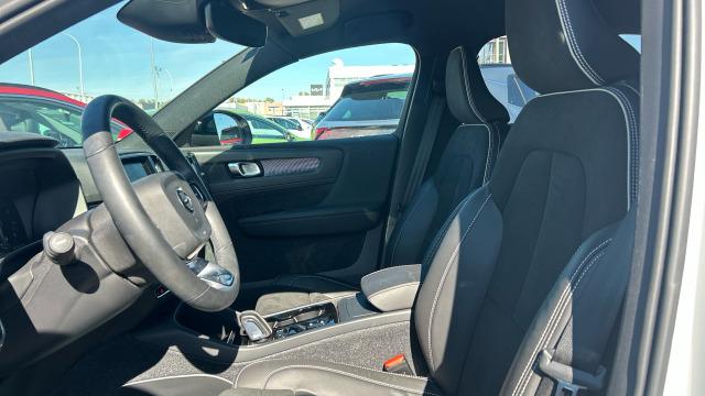 Volvo Xc40 2.0 B4 G AWD R-Design Auto