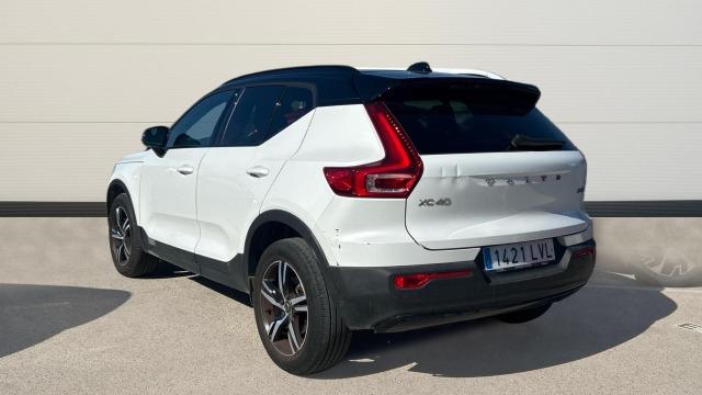 Volvo Xc40 2.0 B4 G AWD R-Design Auto