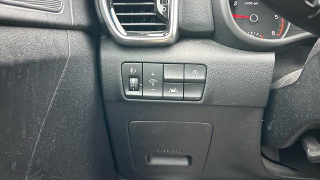 Kia Sportage 1.6 MHEV Drive 100kW (136CV) 4x2