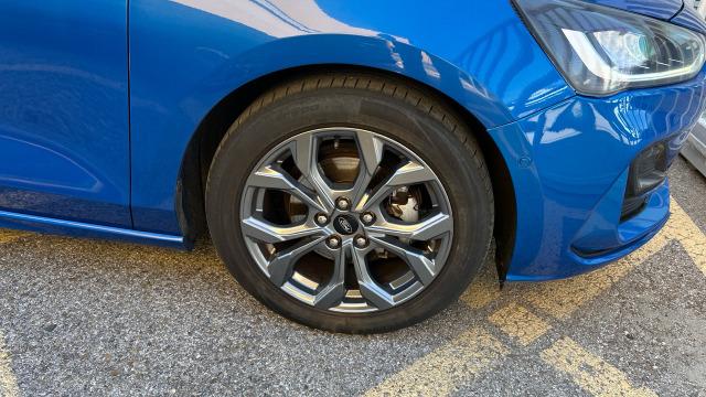 Ford Focus 1.0 Ecoboost MHEV 114kW ST-Line Auto