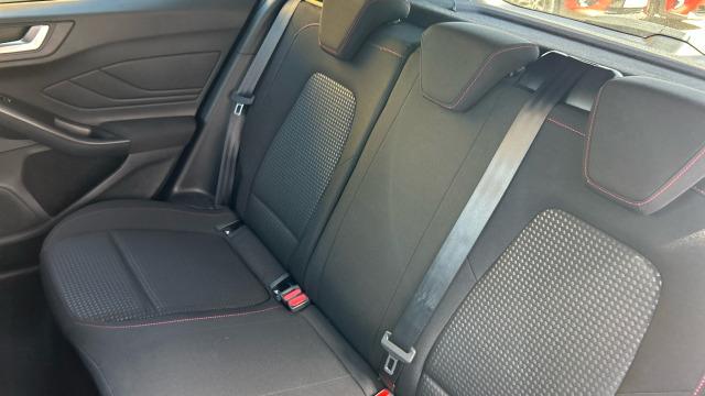 Ford Focus 1.0 Ecoboost MHEV 114kW ST-Line Auto