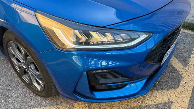 Ford Focus 1.0 Ecoboost MHEV 114kW ST-Line Auto