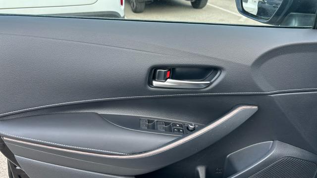 Toyota Corolla 2.0 180H TREK E-CVT TOURING SPORT