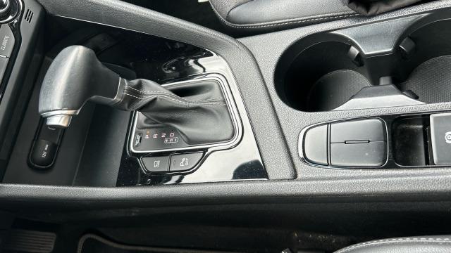 Kia Niro 1.6 GDi HEV 104kW (141CV) Drive