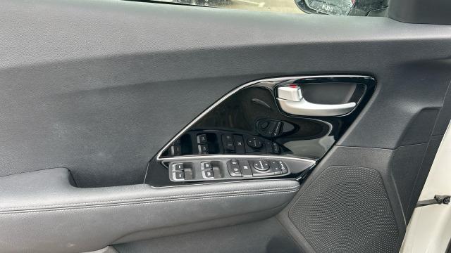 Kia Niro 1.6 GDi HEV 104kW (141CV) Drive