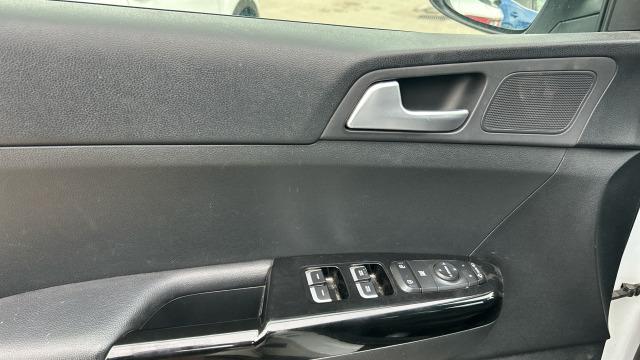 Kia Sportage 1.6 MHEV Black Edition 100kW (136CV) 4x2