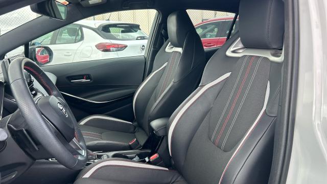 Toyota Corolla 2.0 180H GR-SPORT E-CVT