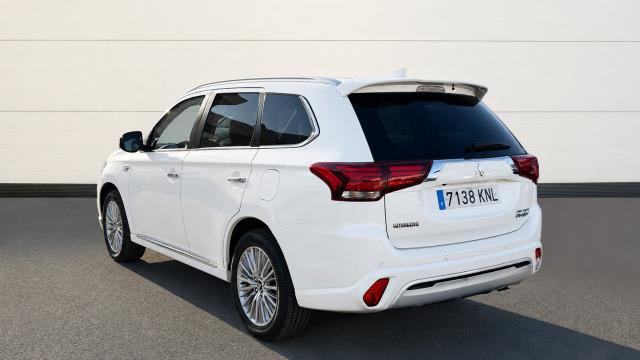 Mitsubishi Outlander 2.4 PHEV Kaiteki Auto 4WD