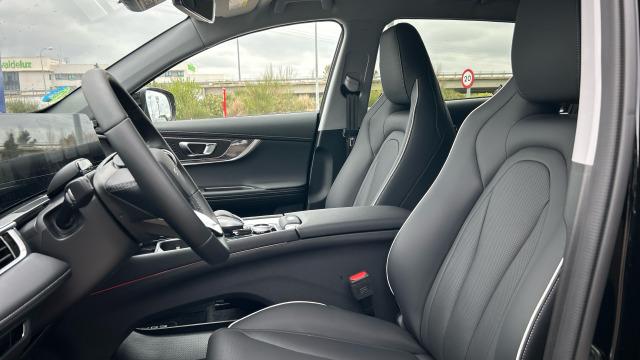 EBRO S900 PHEV 1.5 TGDI 3DHT 4X4 Luxury