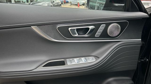 EBRO S900 PHEV 1.5 TGDI 3DHT 4X4 Luxury