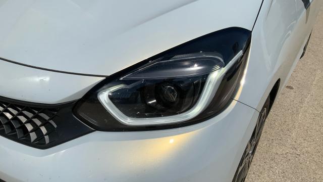 Honda Jazz 1.5 i-MMD ADVANCE