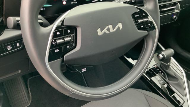 Kia Niro 1.6 GDi HEV 104kW (141CV) Concept