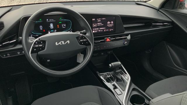 Kia Niro 1.6 GDi HEV 104kW (141CV) Concept