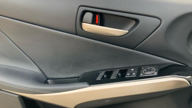 Lexus Is 2.5 300h Executive